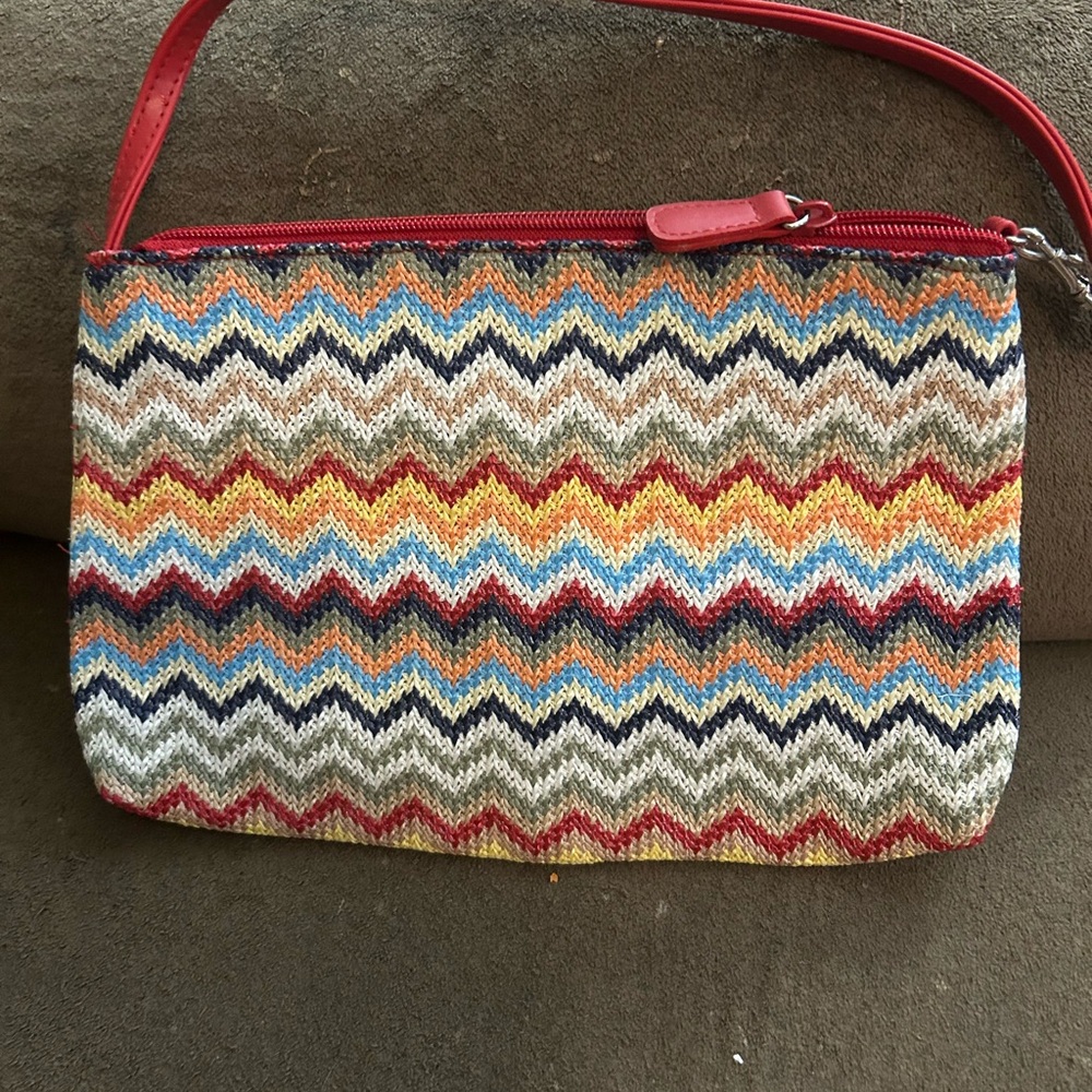 Women’s vintage handbag. Unique and colorful design. Never used.
